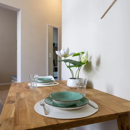 Oktogon Design Apartamento *